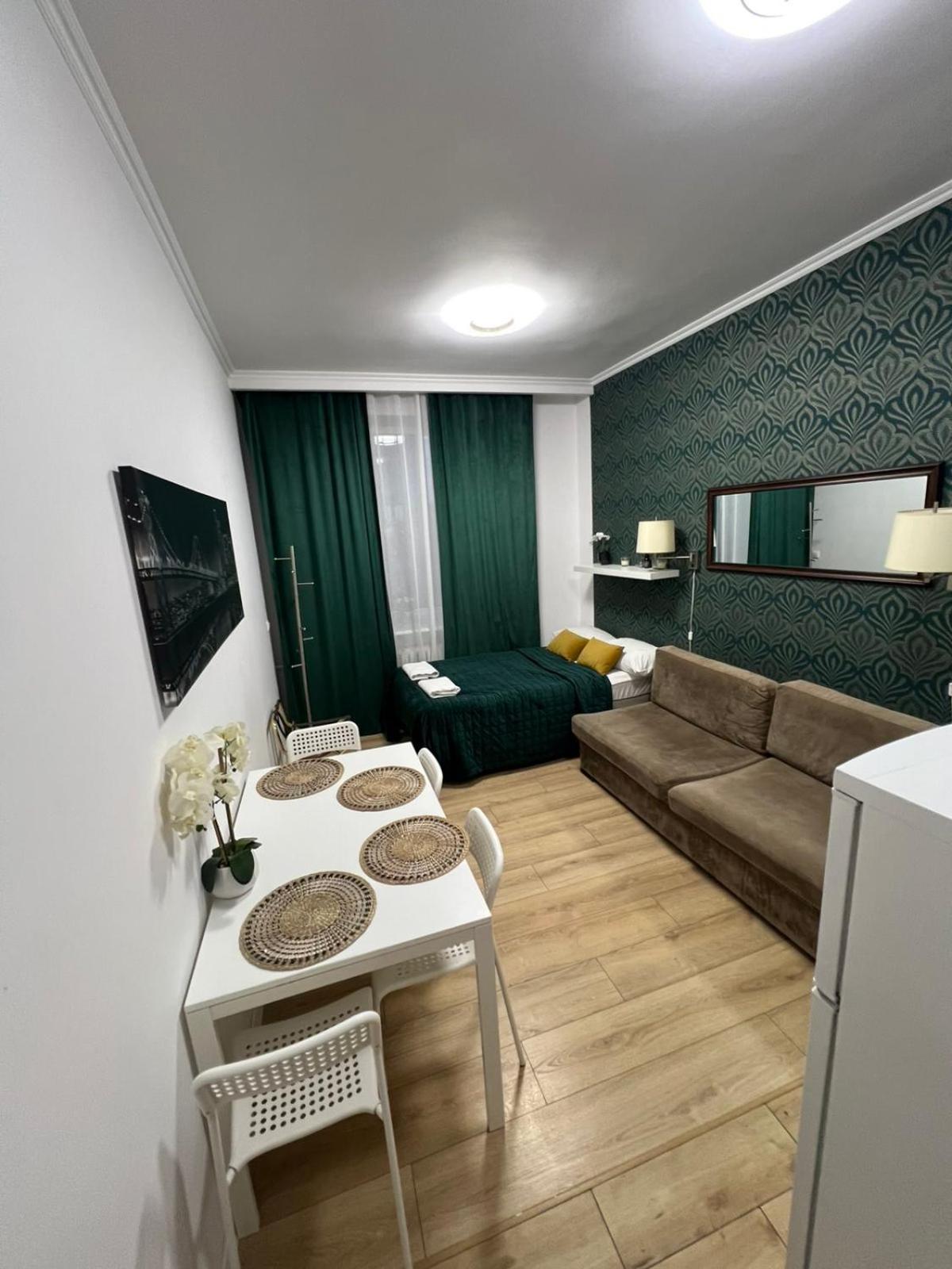 Unit Airport Miniapartments Bitwy Warszawskiej Warszawa Стая снимка